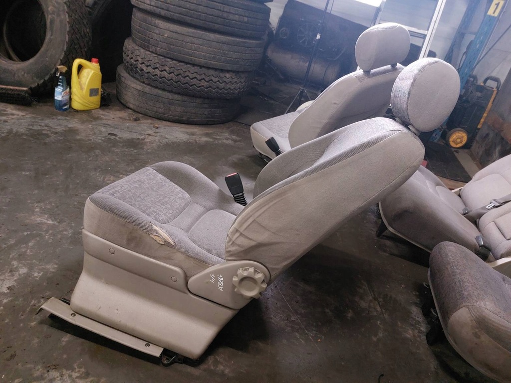 фото №14, Сиденья комплект левый правый заднее сиденье задняя freelander i