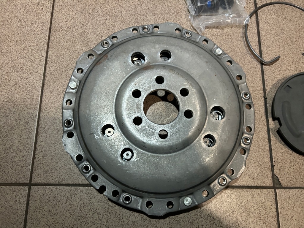 фото №10, Зчеплення набір luk vw bora golf iv octavia i audi a3 8l 1.6 621301421