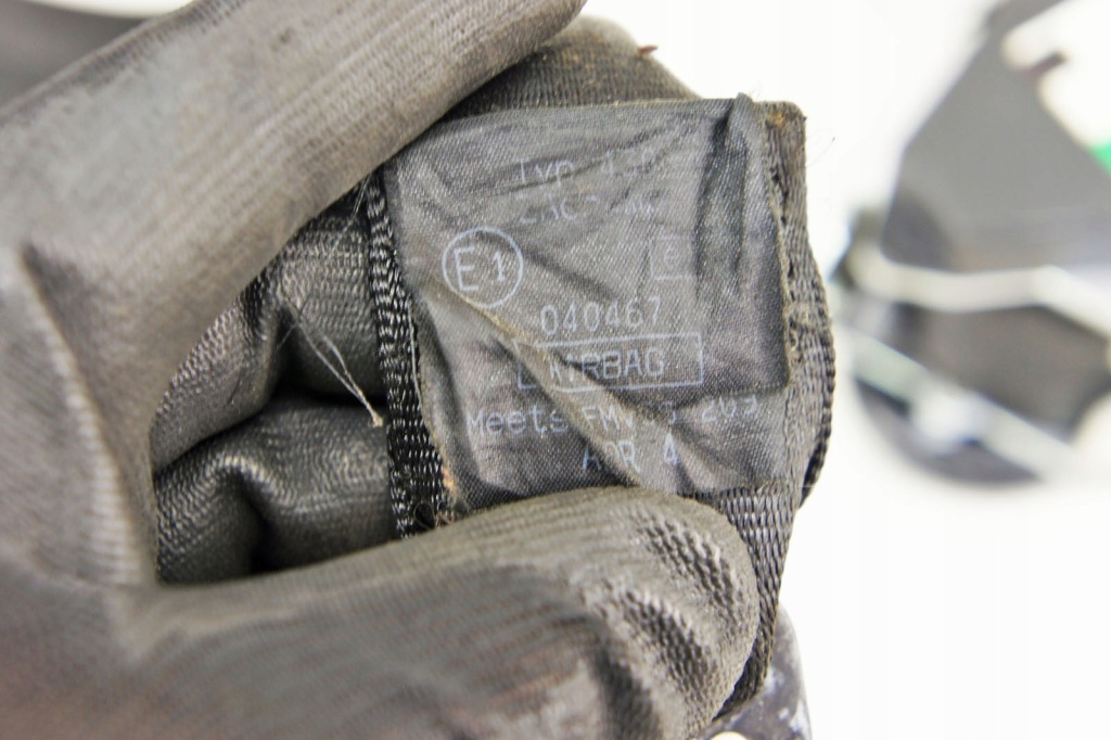 Купити Ko220 porsche cayenne s 7l ремінь правий перед