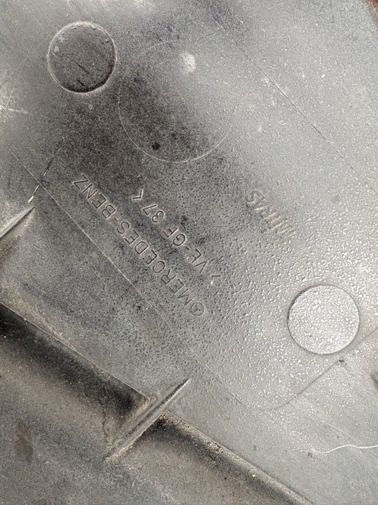 Mercedes atego euro 4 рік 2012 піддон масляна a9040103913 в Україні