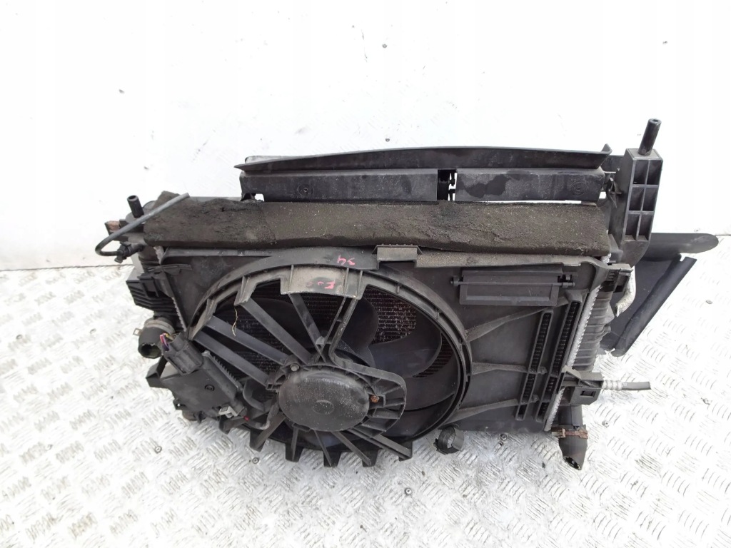 Радіатор води + вентилятор ford focus mk3 1.6 tdci Ціна