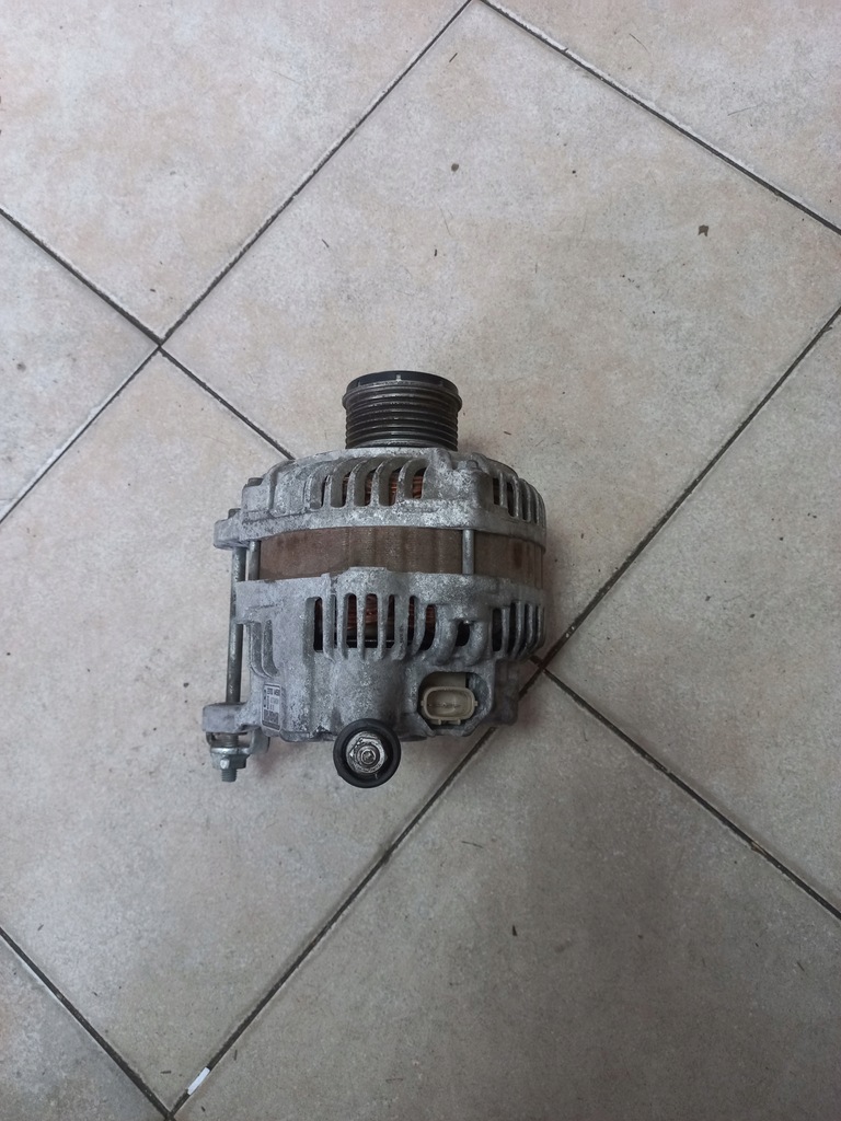 фото №1, Subaru legacy iv 2.0d 23700aa590 генератор