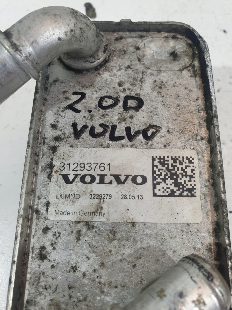 фото №7, Радиатор масла 31293761 2.0d4 d4204t5 181km volvo