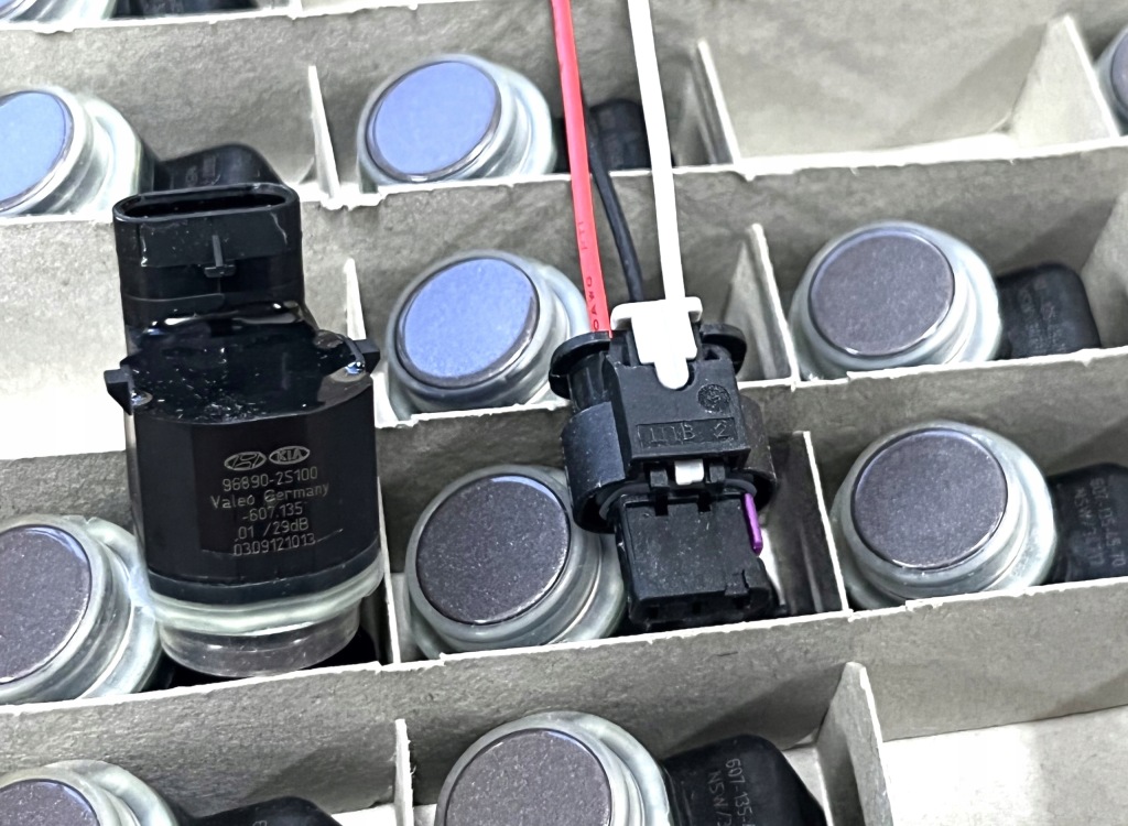 Датчик парковки volvo xc60 s60 v60 v40 новый в Украине