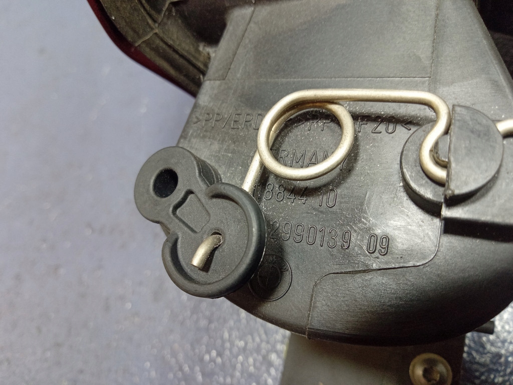 фото №6, Bmw x1 e84 кришка заливна горловина пального 2990139 vermilionrot