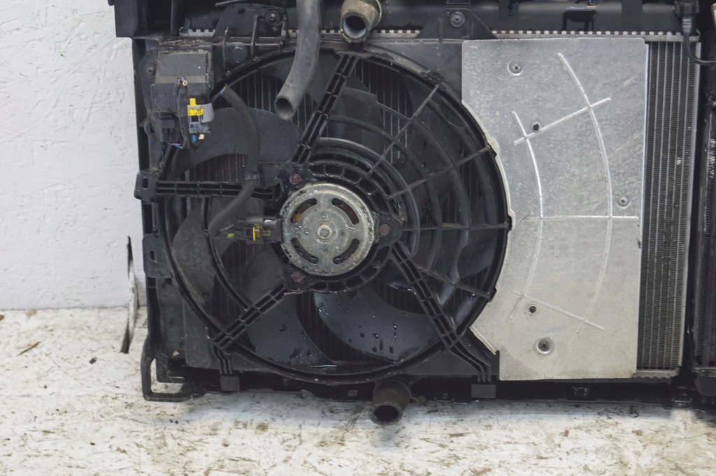 фото №16, Pas передній радіатор citroen ds3 1.6 hdi