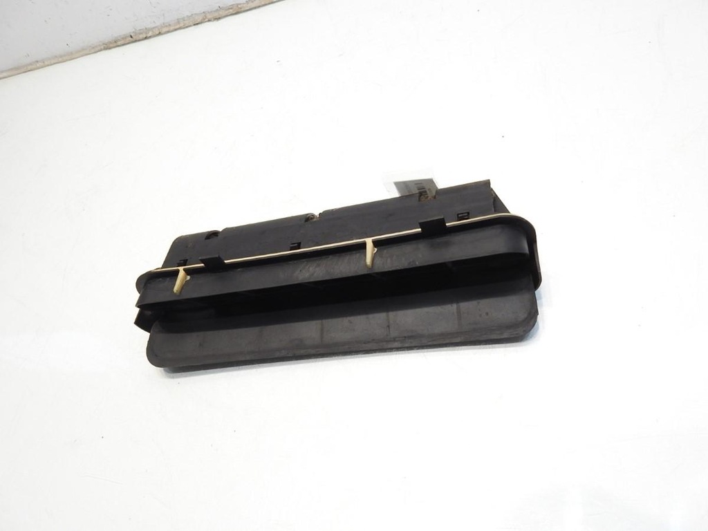 фото №7, Решётка вентиляционная задняя peugeot 1007 9635064680