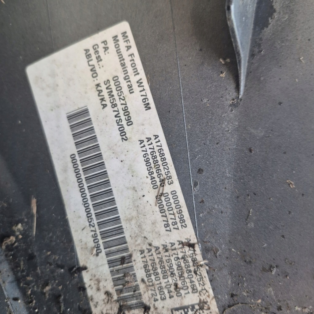 Mercedes a-klasa w176 рестайлинг  15-18 бампер перед pdc a1768802583 Доставка