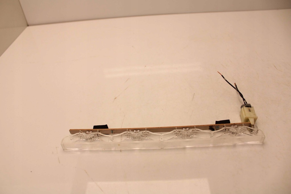 фото №1, Nissan qashqai i j10 06- третій світло лампа стоп стоп-сигнал підніжка вкладиш