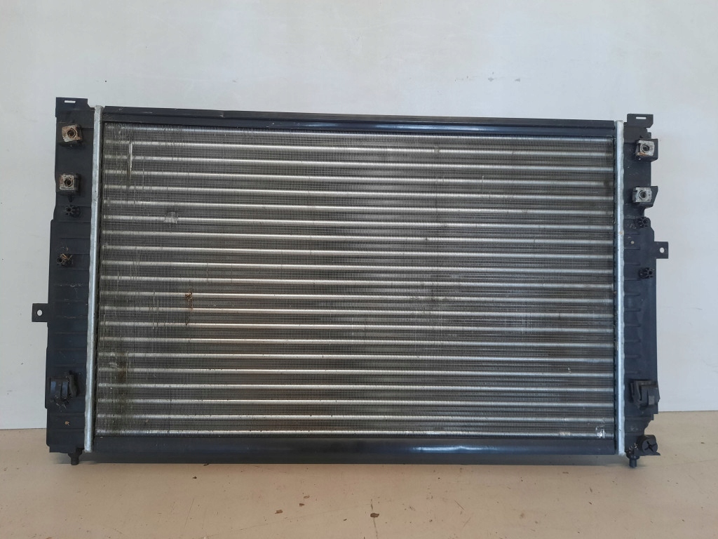 Audi a4 b5 2.5 disel 94-01 радиатор воды двигателя ac269011 Киев