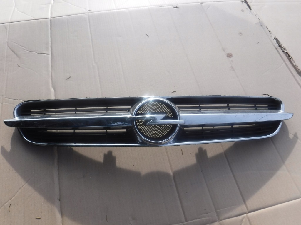 фото №1, Vectra c решётка радиатора решётка радиатора 13106811