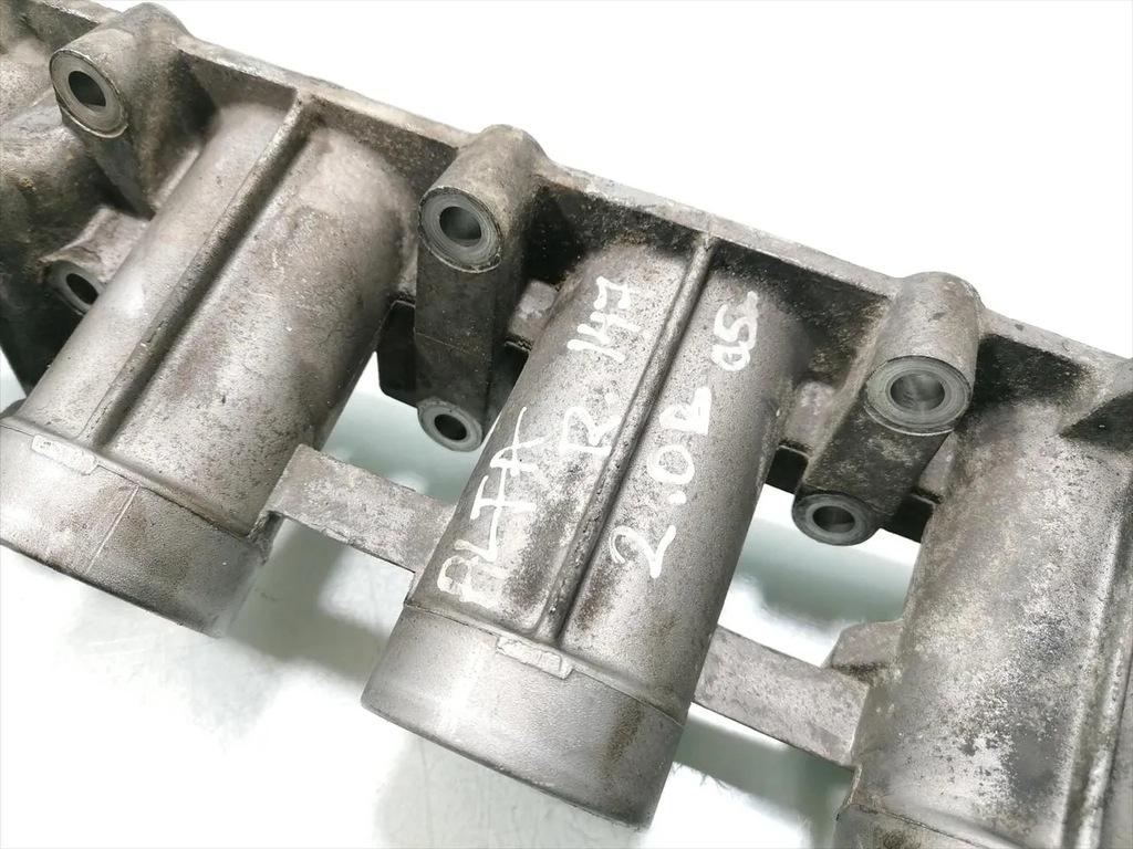 фото №8, Alfa romeo 147 колектор впускний повітря 2.0 16v t.spark бензин 2005