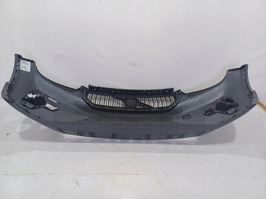 фото №14, Бампер перед передний volvo xc40 xc 40 xc-40 ii lift 22- решётка радиатора решётка радиатора