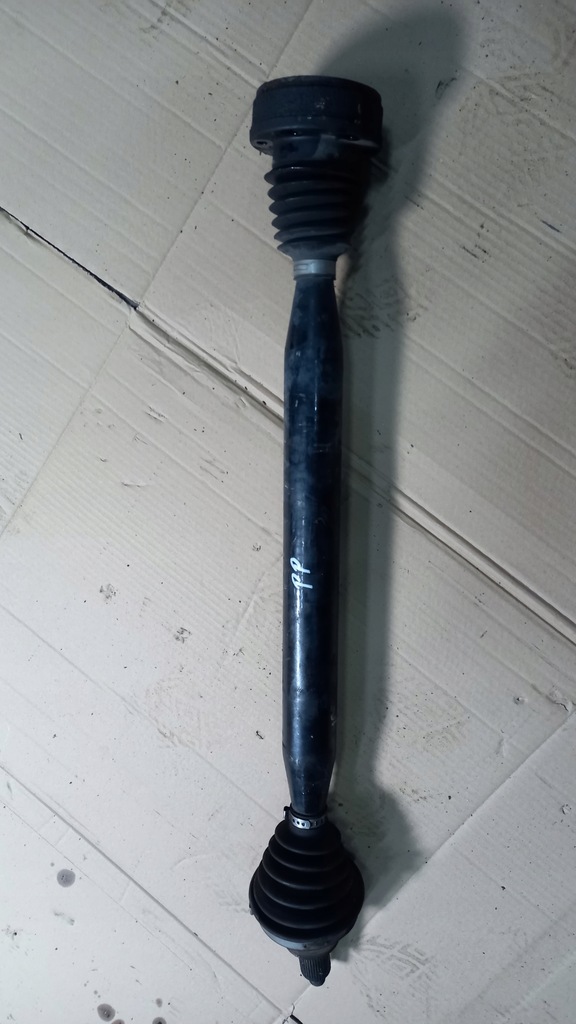 фото №1, Приводной вал правая vw polo 04r