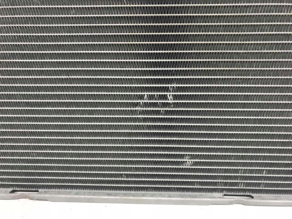 Audi q7 q8 a4 a5 a7 a6 a8 touareg 760 3.0 радиатор воды жидкость 8w0121251ab Недорого