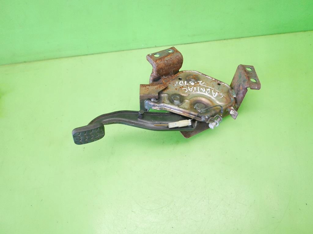 фото №3, Педаль тормоза ручного kia carnival i 2.9tdi 99-01