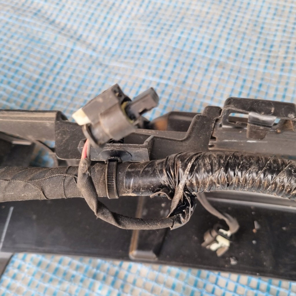 фото №12, Chrysler pacifica 2016- абсорбер балка бампера pdc жгут датчик