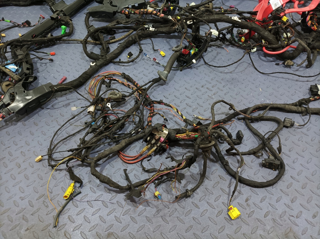 фото №8, Audi a5 f5 8w 3.0 tdi 218km электропроводка электрическая eu