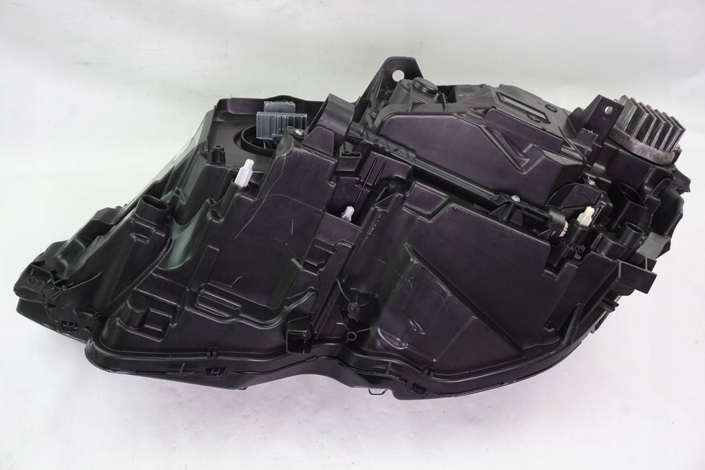 фото №7, Лампа передня права full led volvo s90 v90 31655187