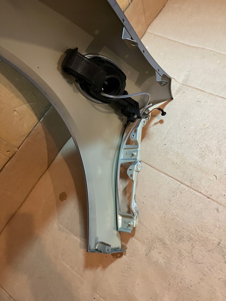 фото №10, Porsche boxter cayman 982 крила правий m7p передній 982821022