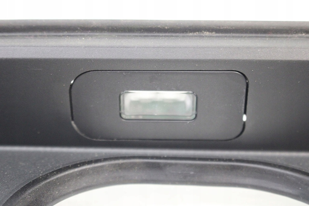 фото №6, Audi e-tron крышка разъём разъём зарядки 4ke810001 4ke810393 4ke810774