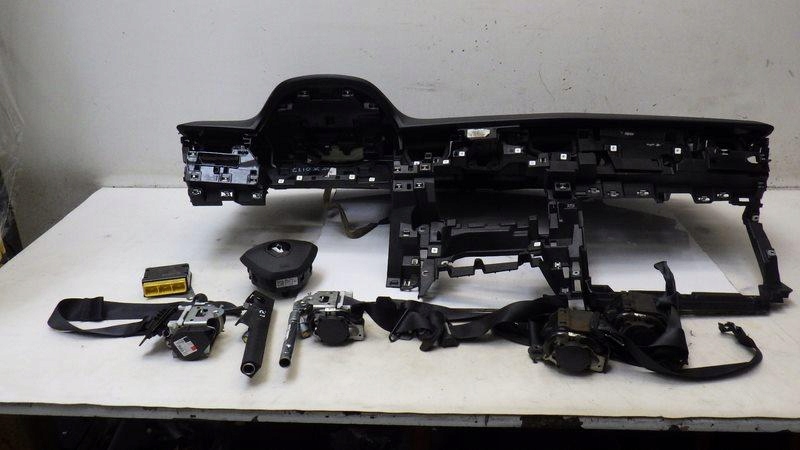 фото №1, Панель приладів консоль подушка подушка безпеки датчик ремені renault clio v 985109469r