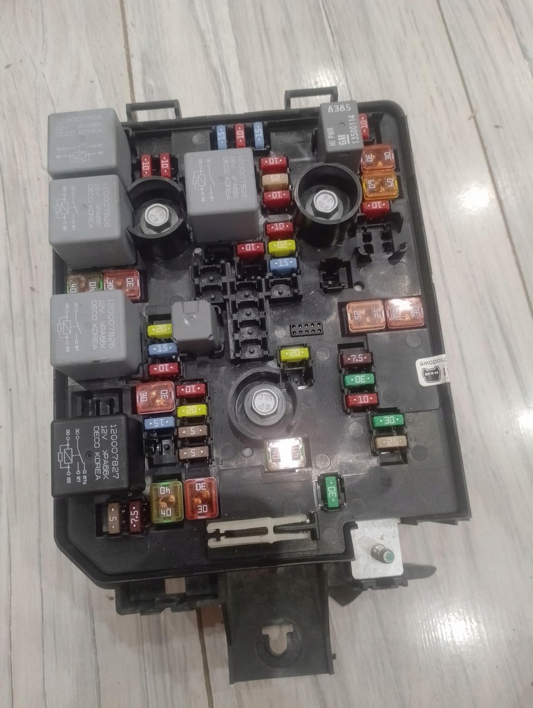 фото №1, Коробка предохранителей opel corsa e 13451889aa