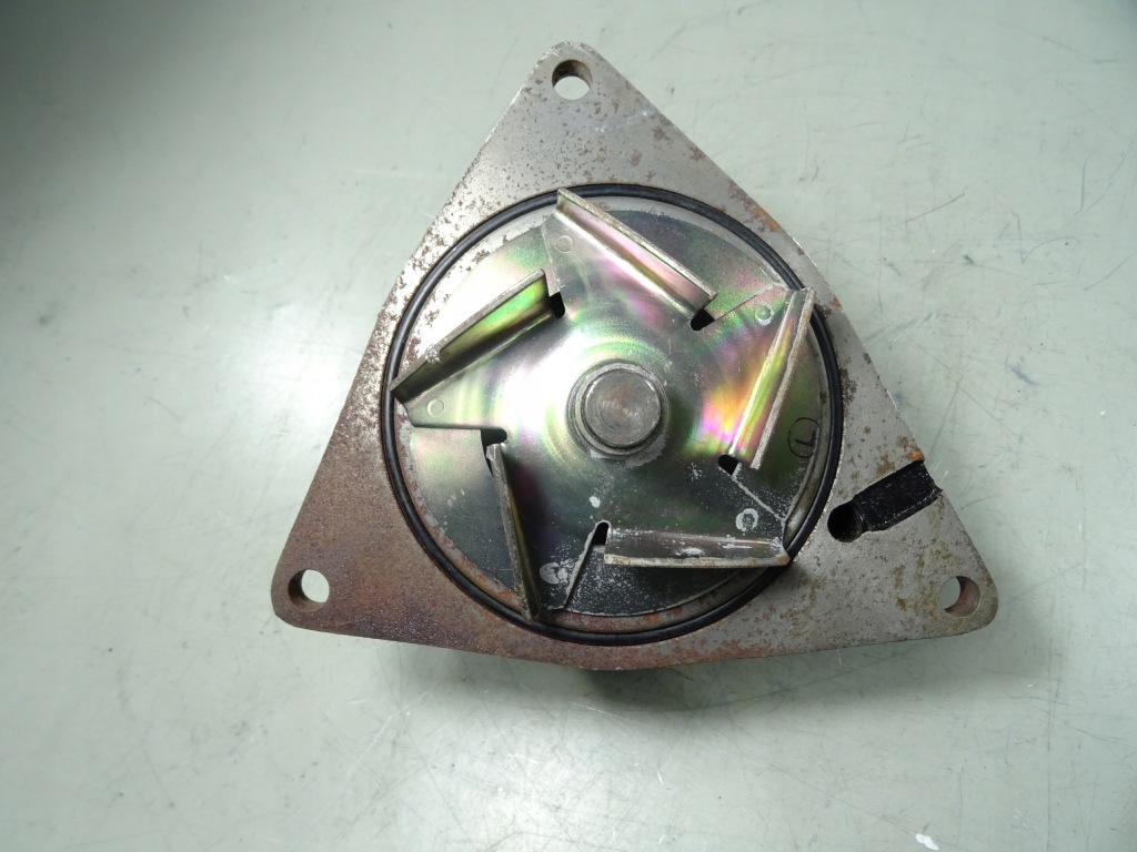 Насос воды cummins 4934058 Недорого