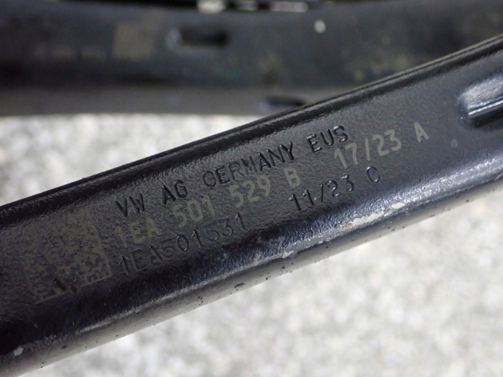 фото №11, Поворотний кулак ступиця важіль амортизатор правий задня vw id3 id.3 cupra born 23r