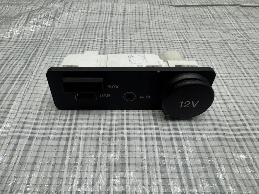 фото №1, Роз'єм usb jaguar f-pace