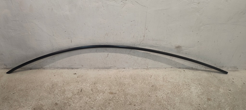 Купить Молдинг кровельная боковая левая tesla model y