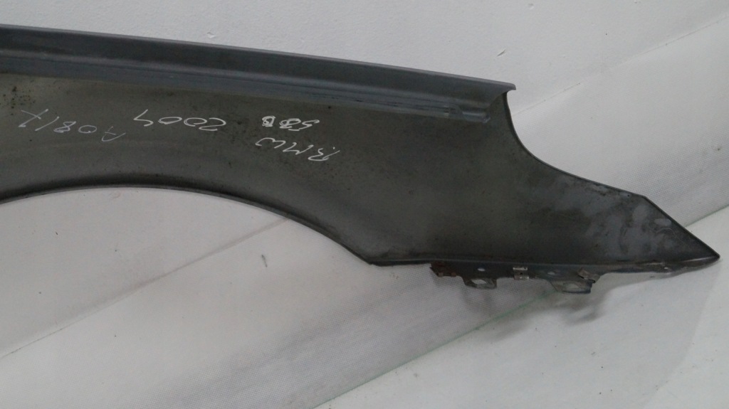 Купить Крыло  передний левое  bmw seria 5 e60 a08/7 2004