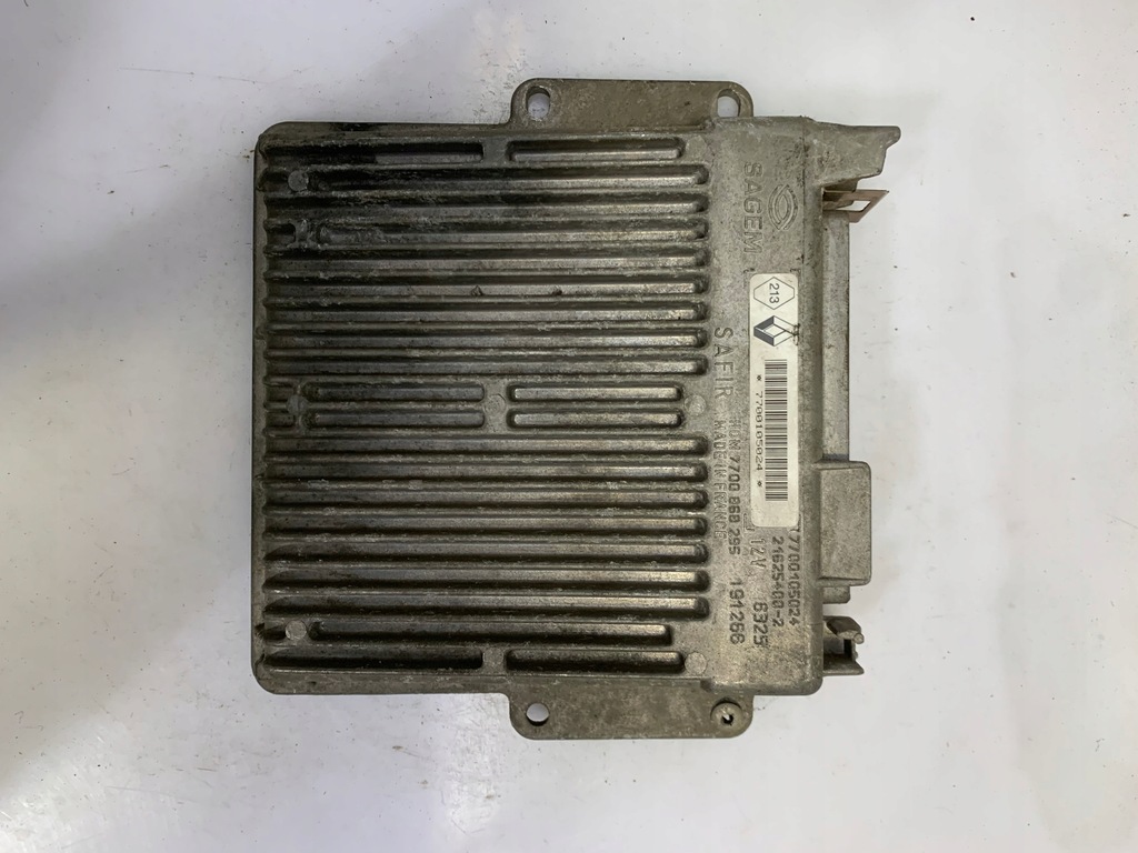 фото №1, Бортовий комп'ютер двигуна renault 7700105024 7700868295