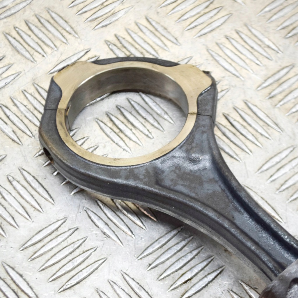 фото №3, Mercedes-benz gl x166 2015 поршень