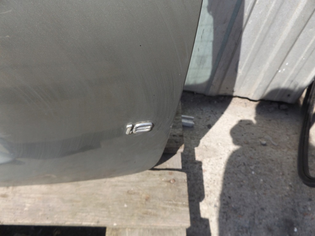 фото №6, Volvo v50 кришка багажника задня