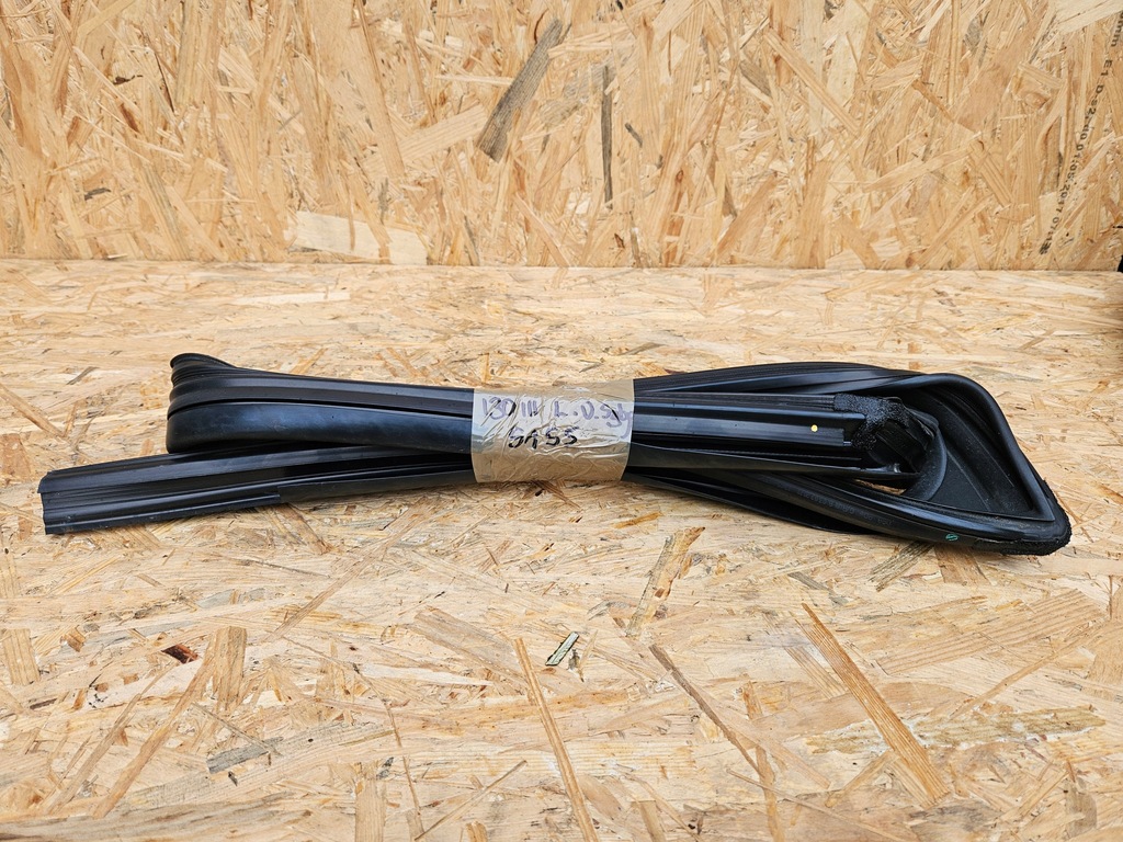 фото №1, Прокладка стекло дверь левый перед kia ceed iii 17-22