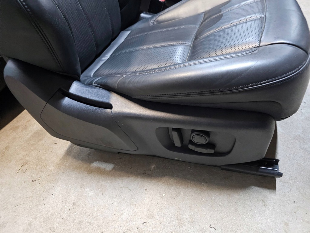 фото №8, Range rover sport ii lift 17- l494 сидіння заднє сидіння підігрів вентильовані шкіра