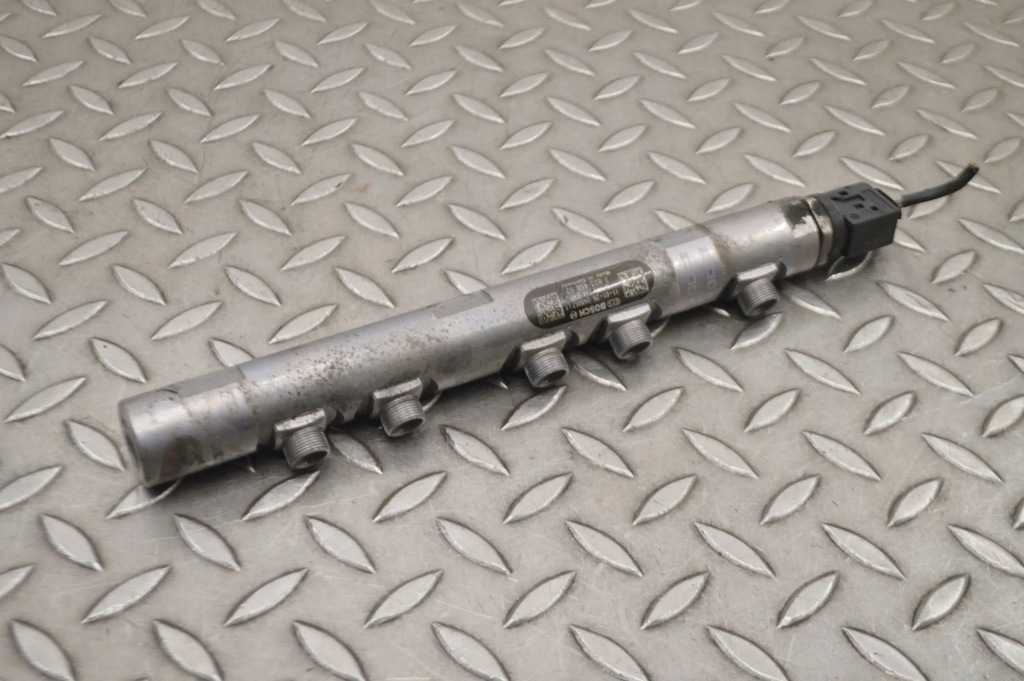 фото №1, Mini cooper countryman r60 2011 молдинг впрыскная