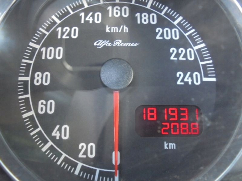 фото №13, Alfa romeo 147 счетчик приборы lift 1.6b 156063176