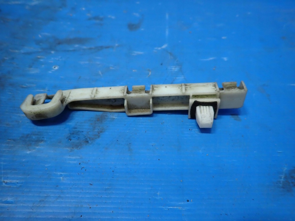 фото №1, Направляющая кронштейн бампера правый задняя honda civic vii