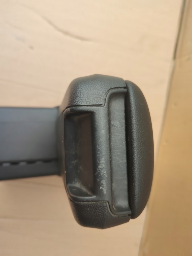 фото №4, Підлокітник skoda rapid lift europa 67tys пробіг