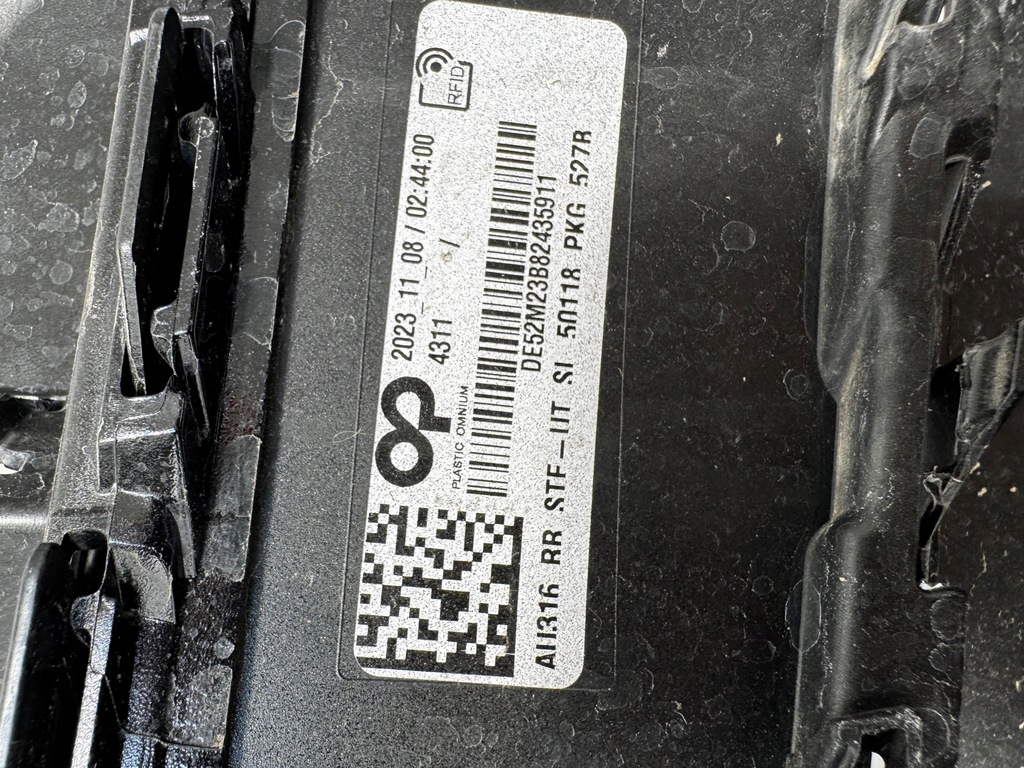 фото №13, Задній бампер бампер задня audi e-tron 89a гарний!