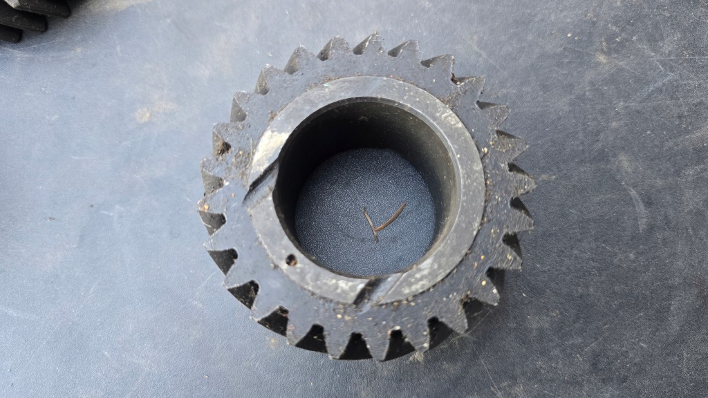 фото №7, Zabytkowy fiat polonez колесо зубчатое коробки передач оригинал nowe prl 25 ząeb