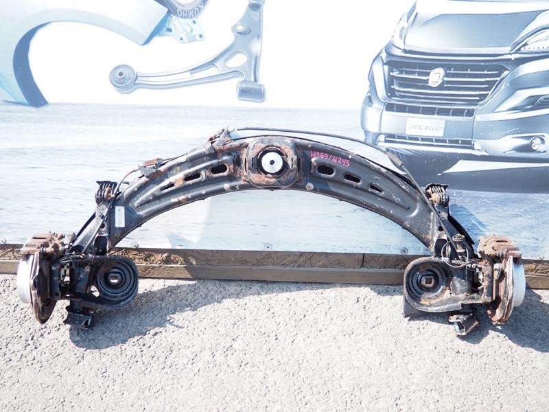 Купить Oś балка задняя тормозные диски mercedes w169 w245