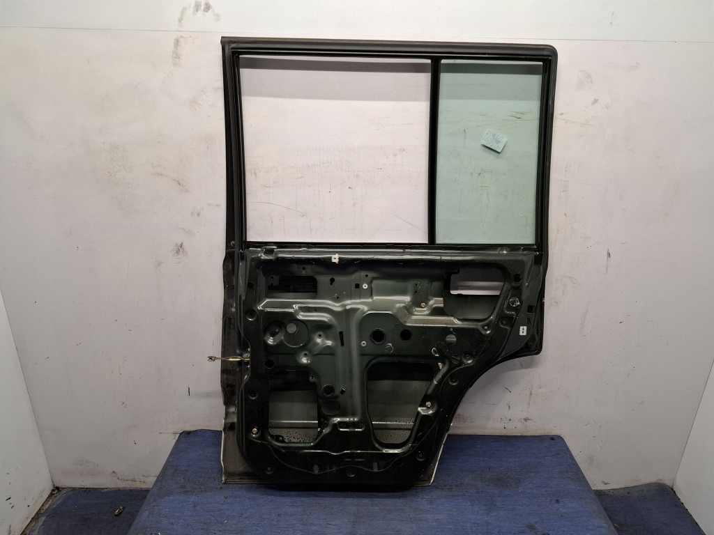 фото №2, Isuzu trooper ii дверь задняя правое