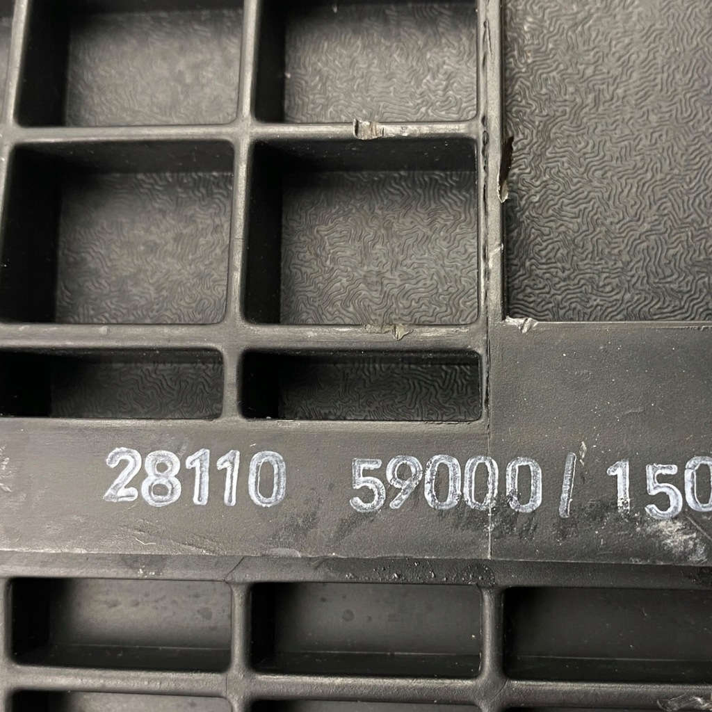 фото №15, Корпус фильтра воздуха hyundai h350 2.5 crdi