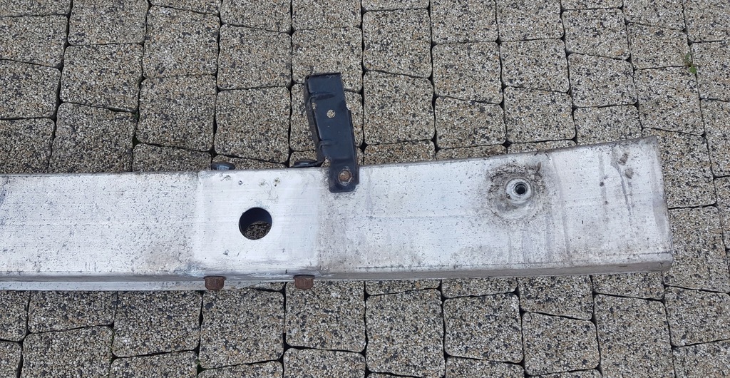 фото №9, Mercedes r w251 балка бампера перед a2516200034