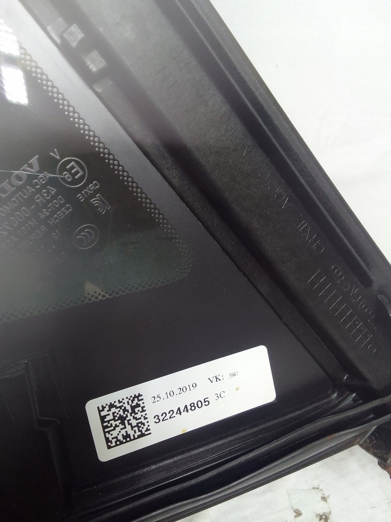 фото №9, Volvo xc40 17- скло кузовна лівий задня 32244805 usa