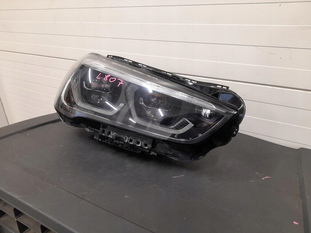 Фара передняя правый  bmw x1 f48 lci full led в Украине