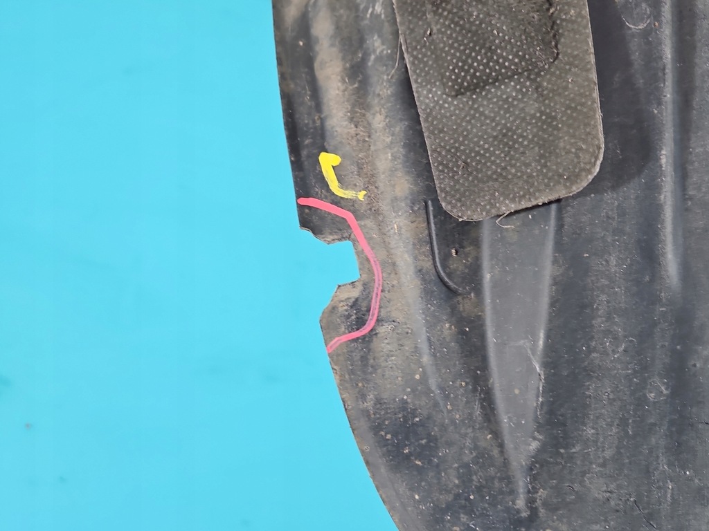 фото №7, Підкрилок перед ліва toyota auris i